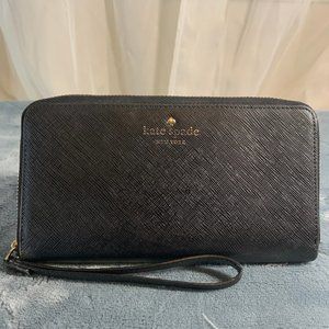 Kate Spade Zip Wristlet Fits Most Phones